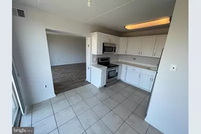 524 Playa Del Sol, Cherry Hill, NJ 08002 - Photo 5