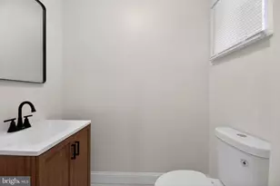 413 Elm St, Camden, NJ 08102 - Photo 23