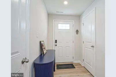 16 Fieldcrest, Gloucester Township, NJ 08012 - Photo 3