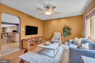 1605 Crown Point Ln, Cherry Hill, NJ 08003 - Photo 3