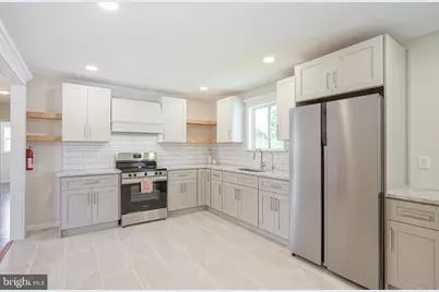 282 Mc Clelland Avenue, Bellmawr, NJ 08031 - Photo 5