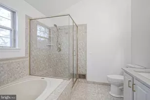 18 Brearly Dr, Sicklerville, NJ 08081 - Photo 23