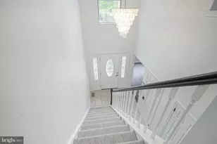 18 Brearly Dr, Sicklerville, NJ 08081 - Photo 3