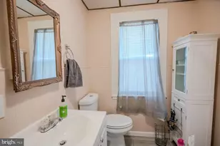 17 E Oakland Ave, Haddon Township, NJ 08107 - Photo 15