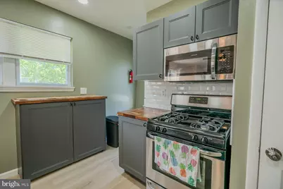 17 E Oakland Avenue, Haddon Township, NJ 08107 - Photo 9