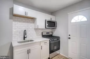 1327 Jackson St, Camden, NJ 08104 - Photo 17