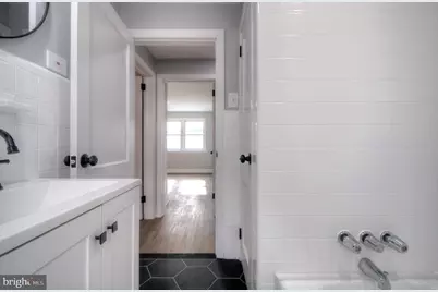 1327 Jackson Street, Camden, NJ 08104 - Photo 25