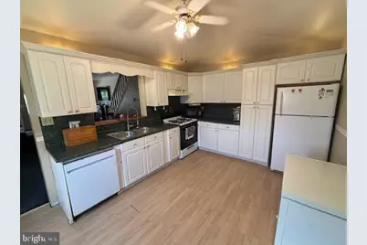 408 Saint John St, Gloucester City, NJ 08030 - Photo 15