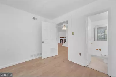 2208 Greenwood Drive, Lindenwold, NJ 08021 - Photo 13