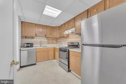 2208 Greenwood Drive, Lindenwold, NJ 08021 - Photo 9