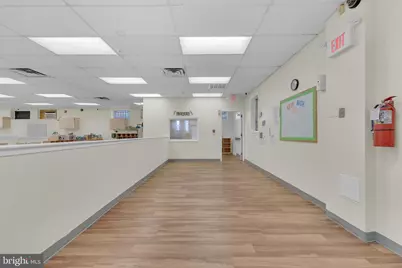 325 Vine Street, Camden, NJ 08102 - Photo 5