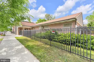 325 Vine St, Camden, NJ 08102 - Photo 1