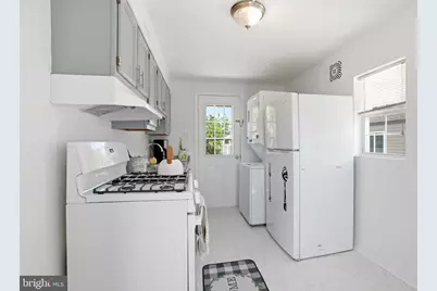 306 Baird Avenue, Mount Ephraim, NJ 08059 - Photo 9