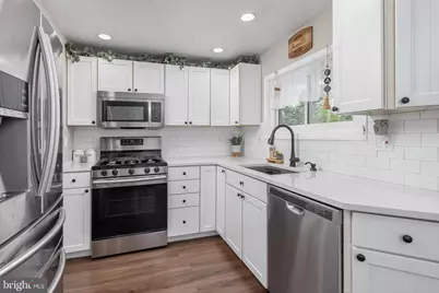 1136 W Kings Highway, Mount Ephraim, NJ 08059 - Photo 5