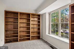8 Chatham Dr, Voorhees, NJ 08043 - Photo 5