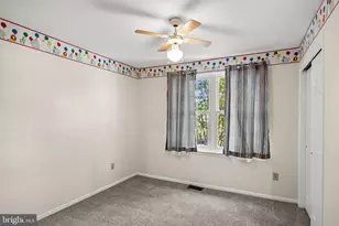 8 Chatham Dr, Voorhees, NJ 08043 - Photo 23