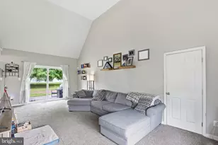 30 Pershing Ln, Sicklerville, NJ 08081 - Photo 3