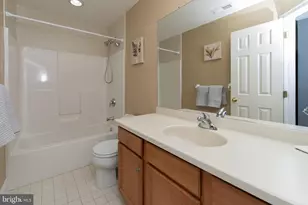 53 Glacier Dr, Berlin, NJ 08009 - Photo 27