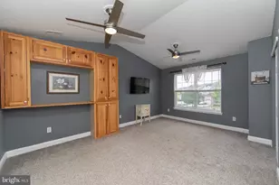 53 Glacier Dr, Berlin, NJ 08009 - Photo 19