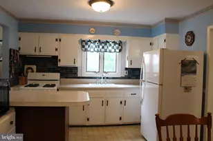 112 Cressmont Ave, Gloucester Township, NJ 08012 - Photo 11