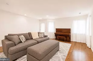 4 Regency Ct, Cherry Hill, NJ 08002 - Photo 9