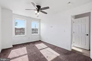 22 Terrace Ave, Camden, NJ 08105 - Photo 15
