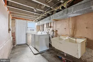 22 Terrace Ave, Camden, NJ 08105 - Photo 23