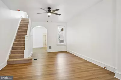 421 Trenton Avenue, Camden, NJ 08103 - Photo 11