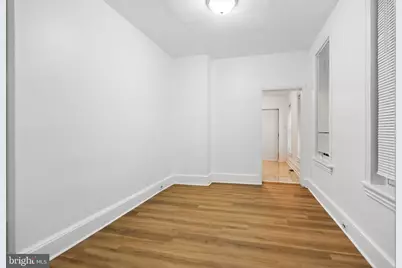 421 Trenton Avenue, Camden, NJ 08103 - Photo 9