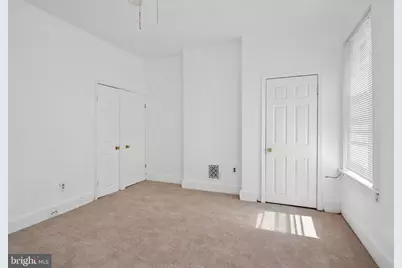 421 Trenton Avenue, Camden, NJ 08103 - Photo 17