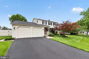722 Eden Ln, Somerdale, NJ 08083 - Photo 1