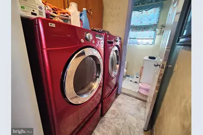 859 N 32nd Street, Camden, NJ 08105 - Photo 31