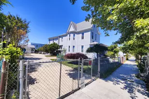 859 N 32nd St, Camden, NJ 08105 - Photo 3