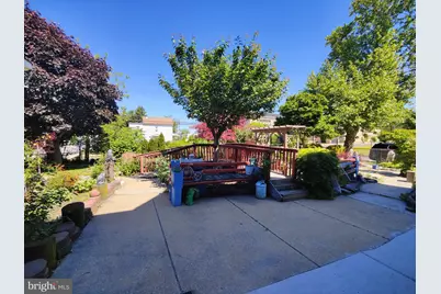 859 N 32nd Street, Camden, NJ 08105 - Photo 7