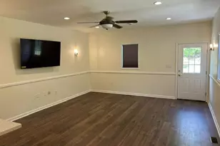 447 Ellis Ave, Lawnside, NJ 08045 - Photo 9