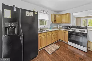 1407 Baetzel Ave, Gloucester City, NJ 08030 - Photo 5
