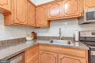 340 Woodlawn Terrace, Collingswood, NJ 08108 - Photo 5