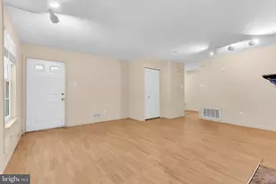 1806 Huntingdon Mews, Clementon, NJ 08021 - Photo 3