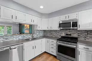 72 Pebble Ln, Gloucester Township, NJ 08012 - Photo 11