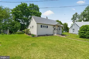 213 Paul Pl, Runnemede, NJ 08078 - Photo 3