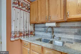 1671 Minnesota Rd, Camden, NJ 08104 - Photo 13