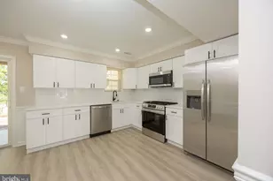 199 Lake Dr, Waterford Township, NJ 08004 - Photo 3