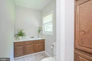 1237 Heartwood Dr, Cherry Hill, NJ 08003 - Photo 11