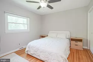 1237 Heartwood Dr, Cherry Hill, NJ 08003 - Photo 27
