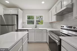 4 Alan Pl, Sicklerville, NJ 08081 - Photo 17