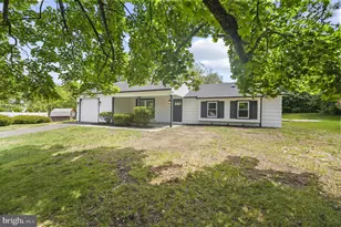 4 Alan Pl, Sicklerville, NJ 08081 - Photo 5
