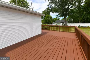 341 Larch Ave, Berlin, NJ 08091 - Photo 27