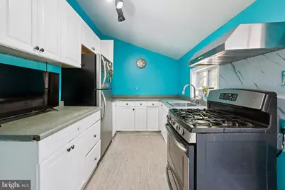 405 Jersey Avenue, Gloucester City, NJ 08030 - Photo 9