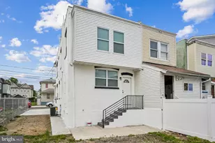 977 N 23rd St, Camden, NJ 08105 - Photo 17
