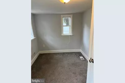 32 S Clementon Avenue, Clementon, NJ 08021 - Photo 11